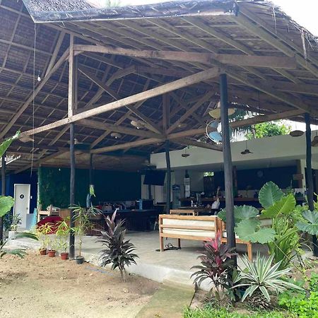 Dawn Patrol Siargao Hostel General Luna  Bagian luar foto