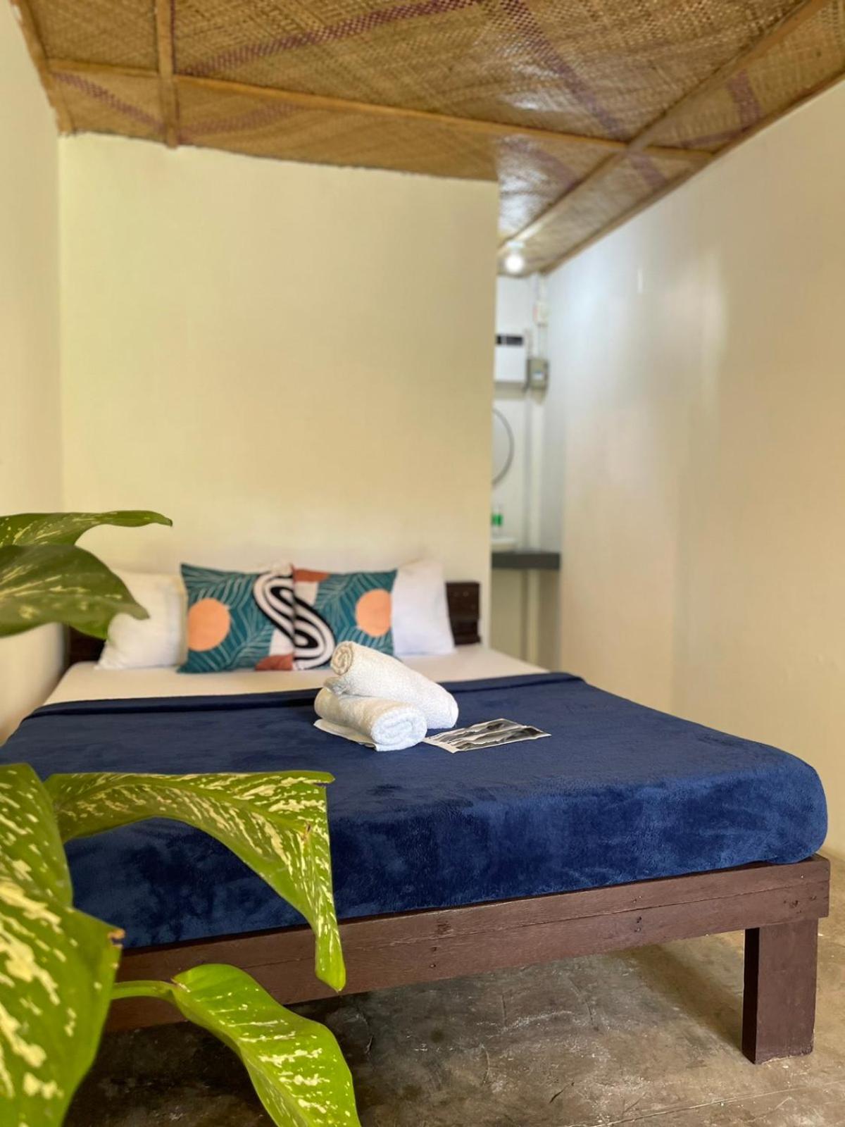 Dawn Patrol Siargao Hostel General Luna  Bagian luar foto
