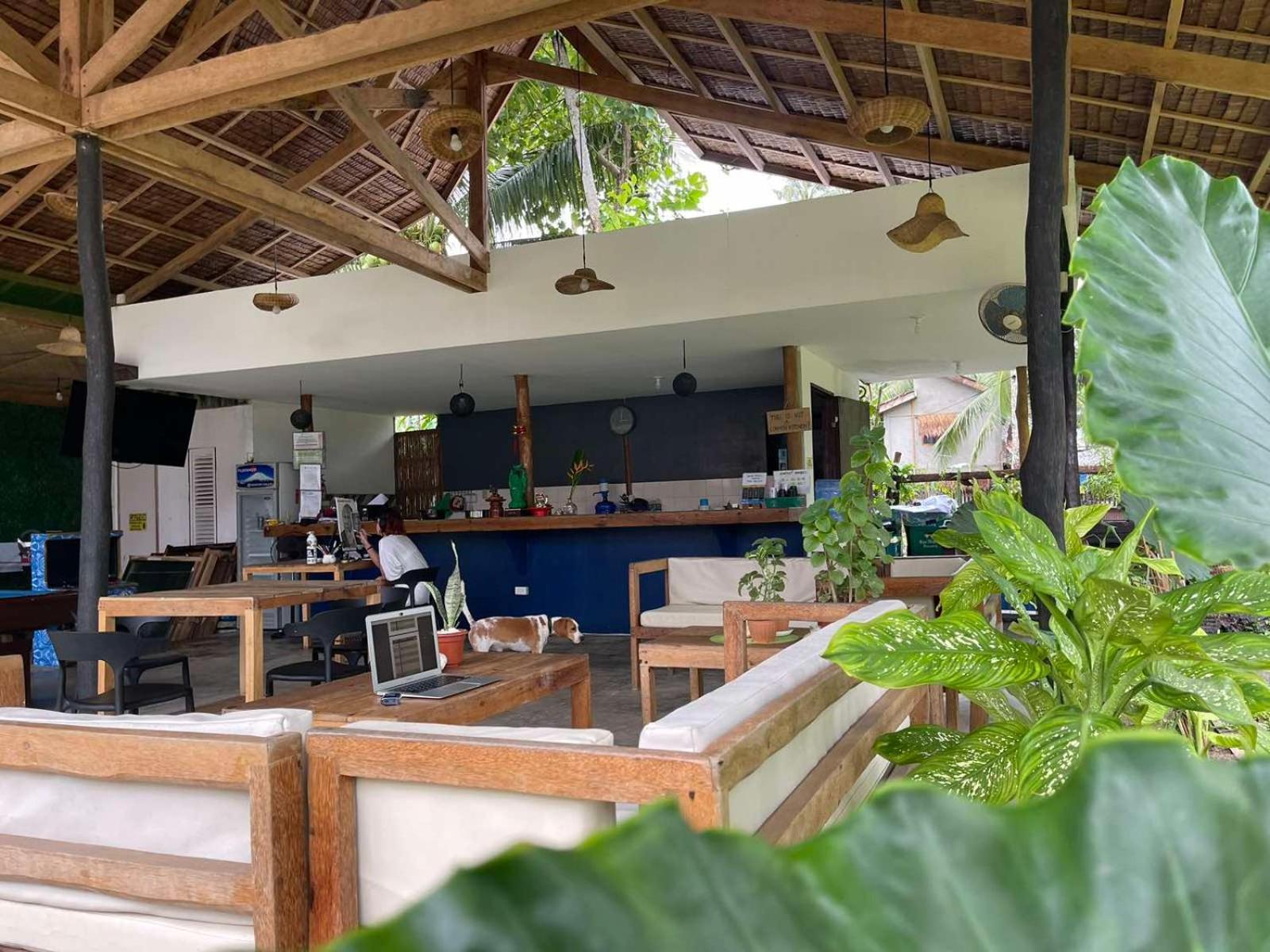 Dawn Patrol Siargao Hostel General Luna  Bagian luar foto